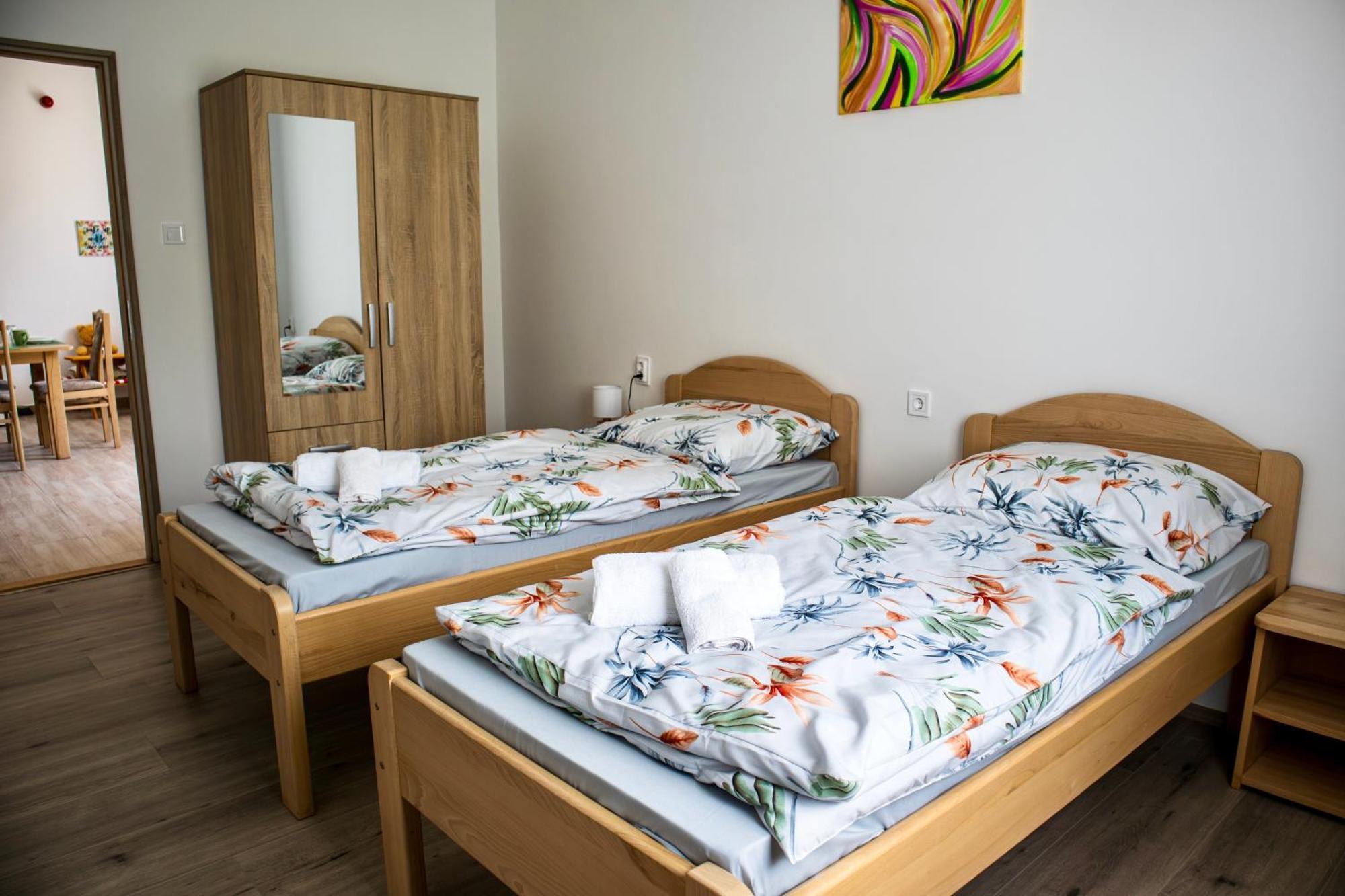 Matraterenye Izisz Apartman מראה חיצוני תמונה